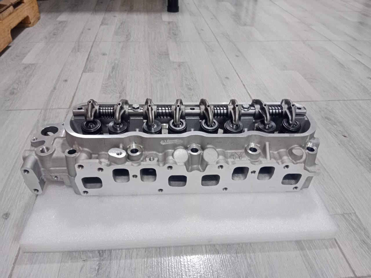 CULATA COMPL TOYOTA 8 VAL GASOLINA 3Y/4Y MONTACARG