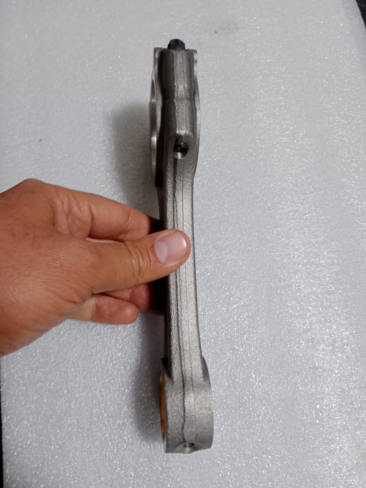 BIELA DE MOTOR SPRINTER 413/313 2.2CC BMY