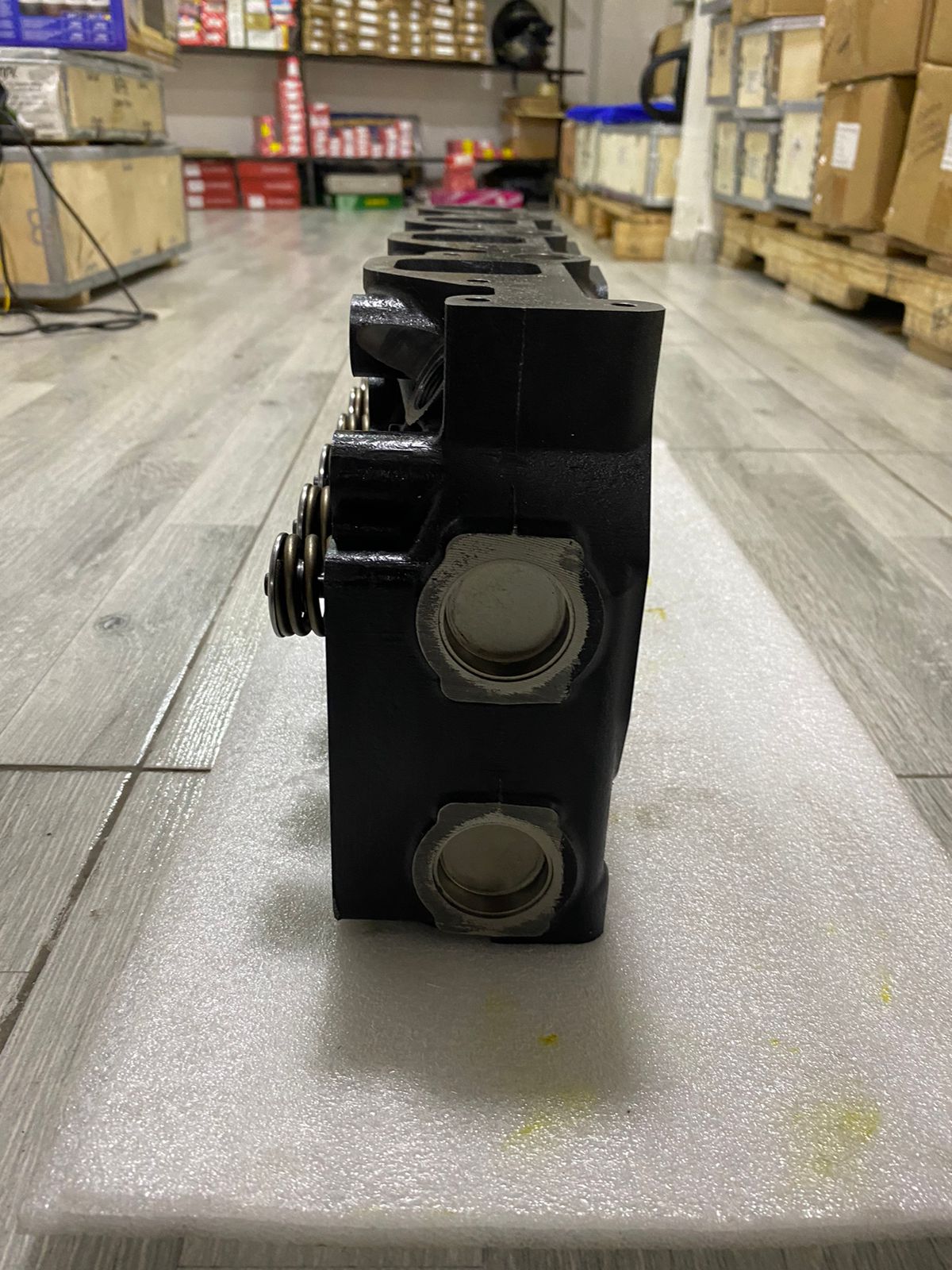 CULATA COMPLETA NISSAN TERRANO 3200CC 8 VALVULAS QD32